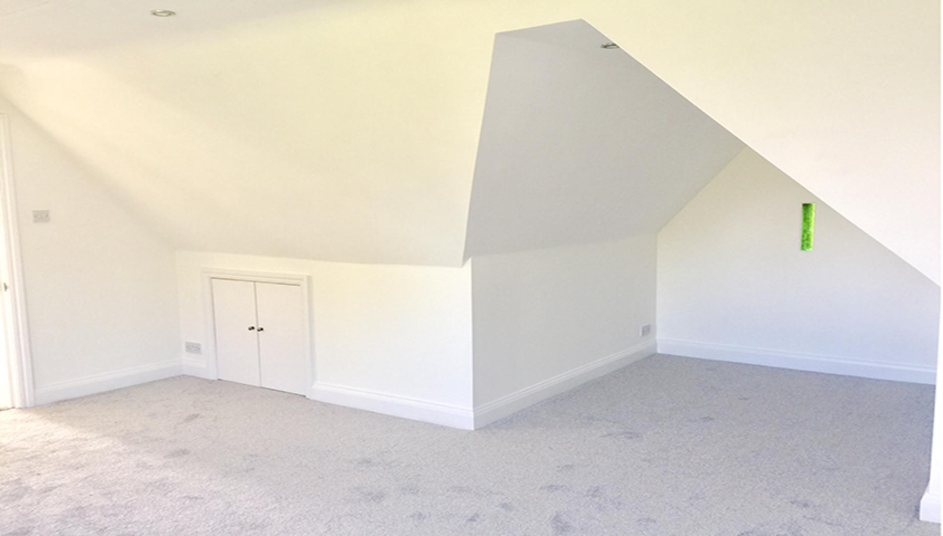 			LET, 4 Bedroom, 1 bath, 1 reception Semi-Detached House			 Gurney Drive, HAMPSTEAD GARDEN SUBURB